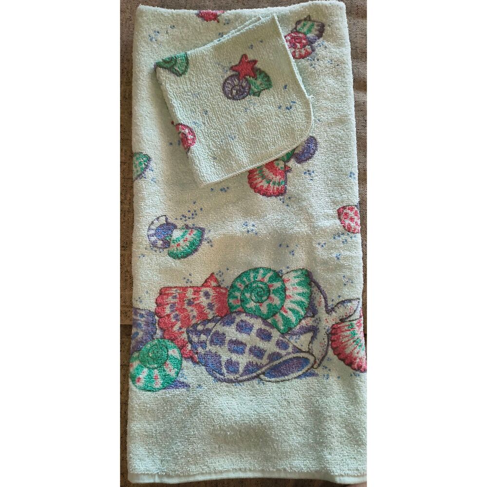 Dundee seashell towel set vintage NWOT Towel washcloth marine motif shells starf